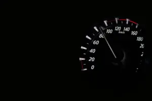 Tachometr auto