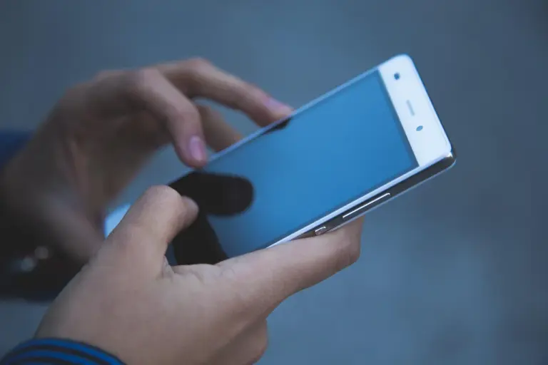 hands, phone, smartphone, electronics, mobile phone, technology, touchscreen, screen, using phone, communication, wireless